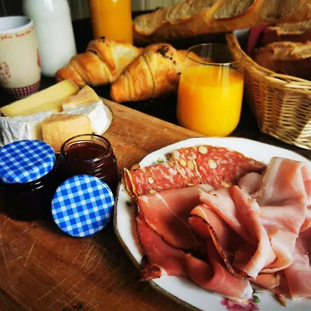 Nocleg ze śniadaniem Avec Prive 4*