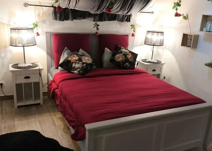 Avec Prive Bed & Breakfast 4*